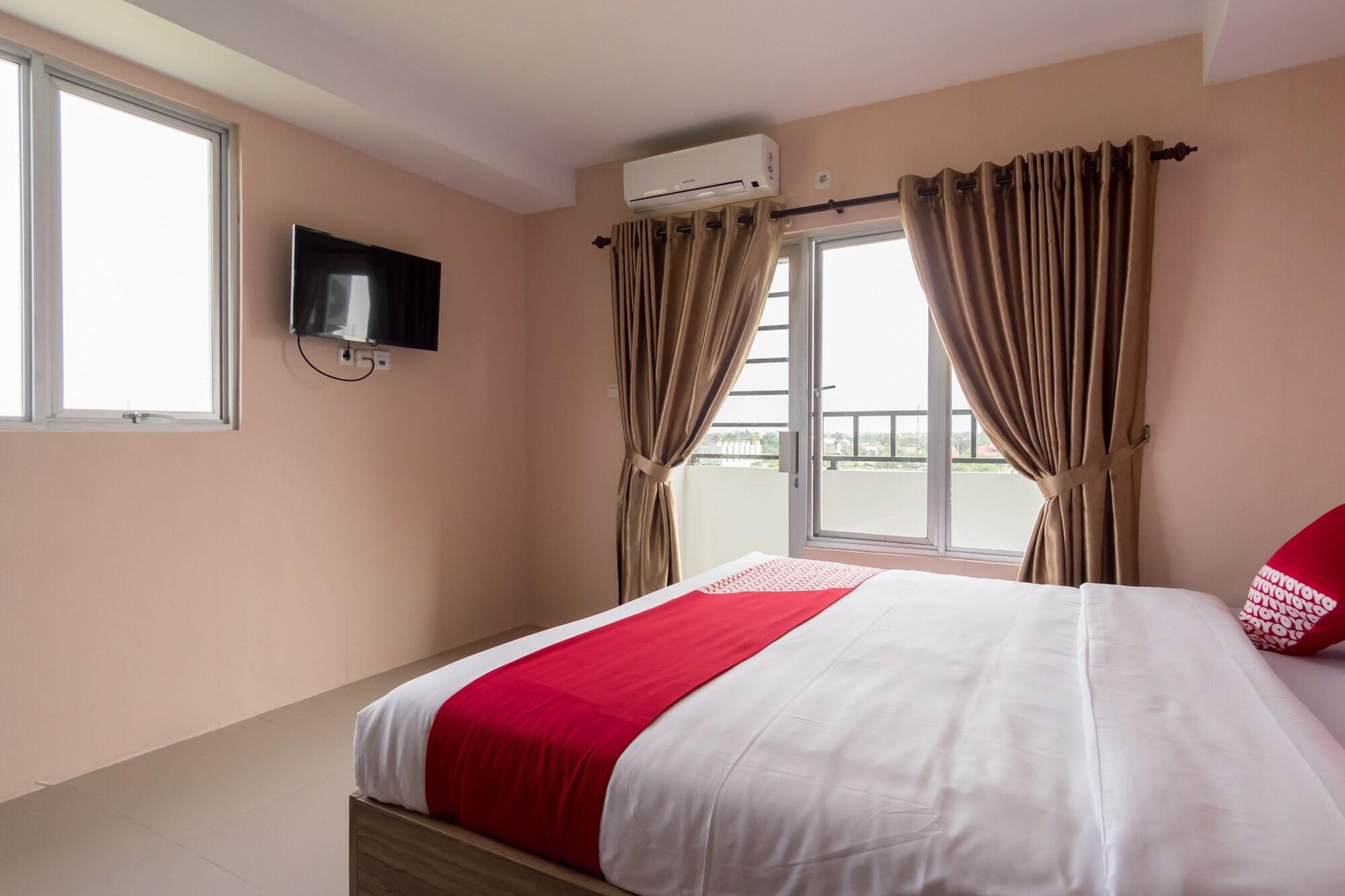 Oyo 429 Skyview Setiabudi Premium Hotel